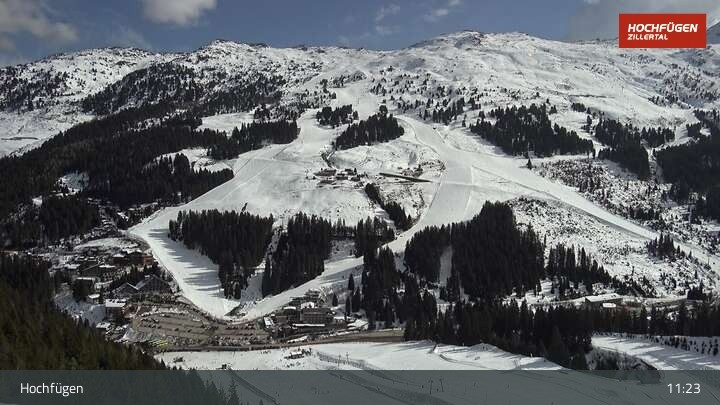 Archiv Foto Webcam Zillertal Parkplatz am Klausboden