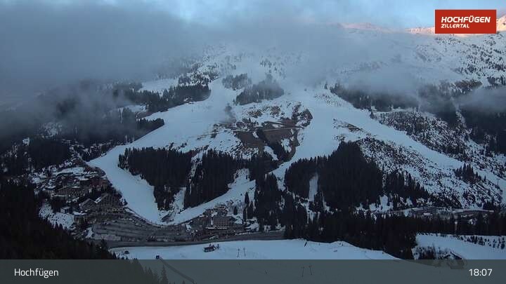 Archiv Foto Webcam Zillertal Parkplatz am Klausboden