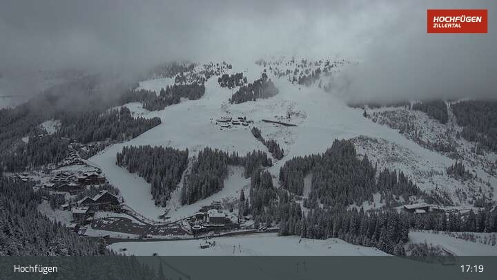 Archiv Foto Webcam Zillertal Parkplatz am Klausboden