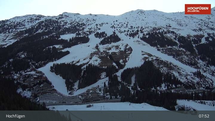 Archiv Foto Webcam Zillertal Parkplatz am Klausboden