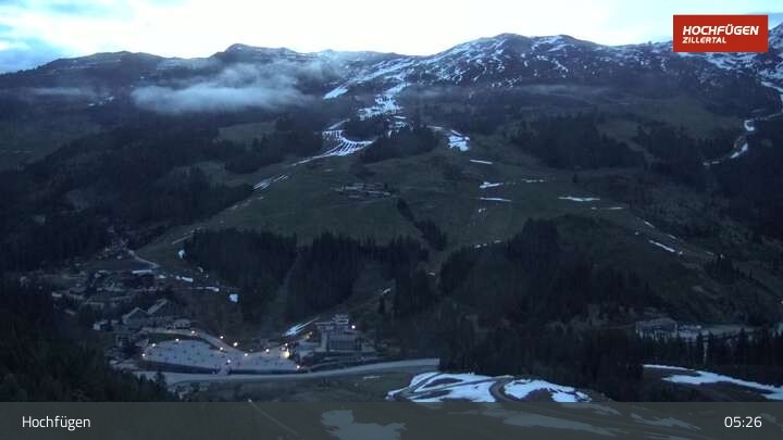 Archiv Foto Webcam Zillertal Parkplatz am Klausboden