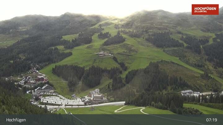 Archiv Foto Webcam Zillertal Parkplatz am Klausboden