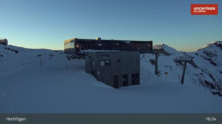 Archiv Foto Webcam Bergstation Waidoffenlift in Hochfügen
