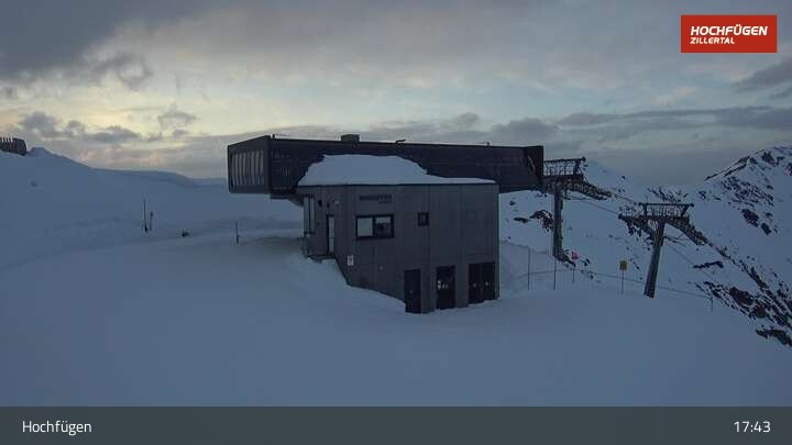 Archiv Foto Webcam Bergstation Waidoffenlift in Hochfügen