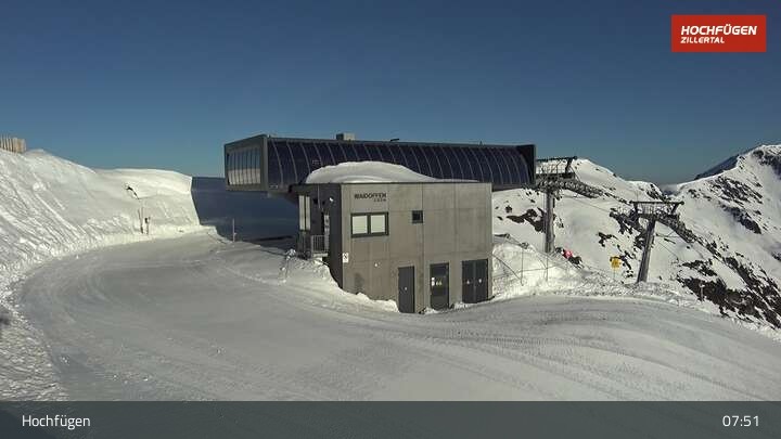 Archived image Webcam Top Station Chair Lift Waidoffen