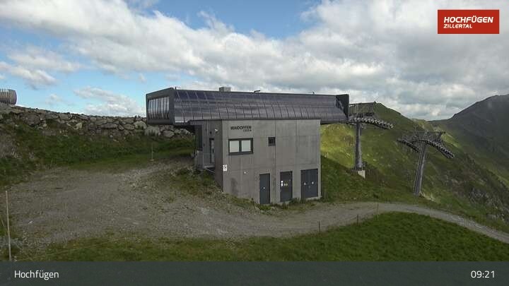 Archiv Foto Webcam Bergstation Waidoffenlift in Hochfügen