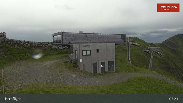 Archived image Webcam Top Station Chair Lift Waidoffen
