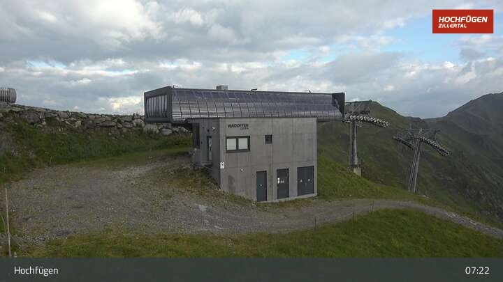 Archiv Foto Webcam Bergstation Waidoffenlift in Hochfügen