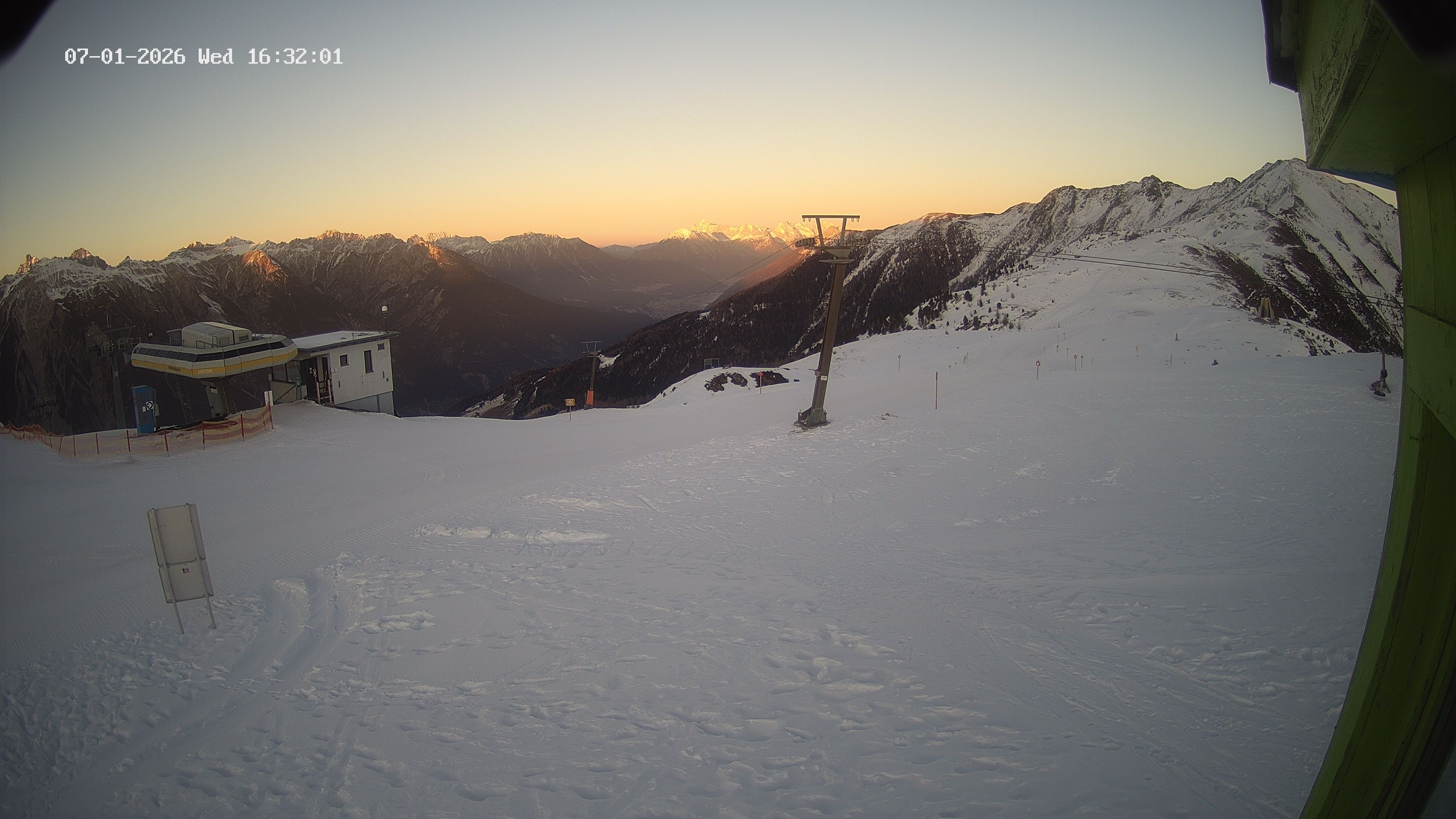 Archiv Foto Webcam Bergstation Venetbahn in Landeck