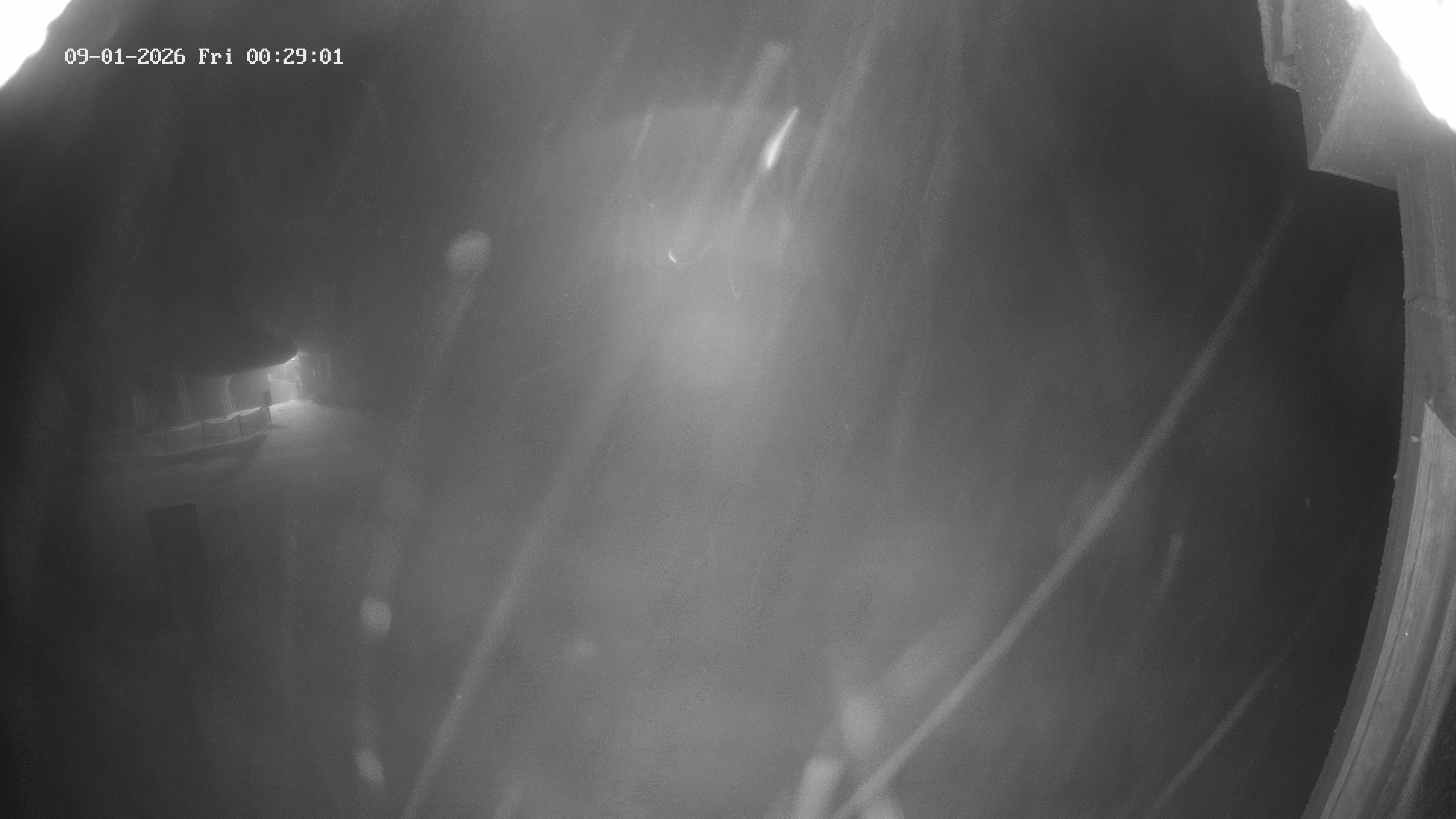 Archived image Webcam Upper Station of the Venetbahn in Landeck