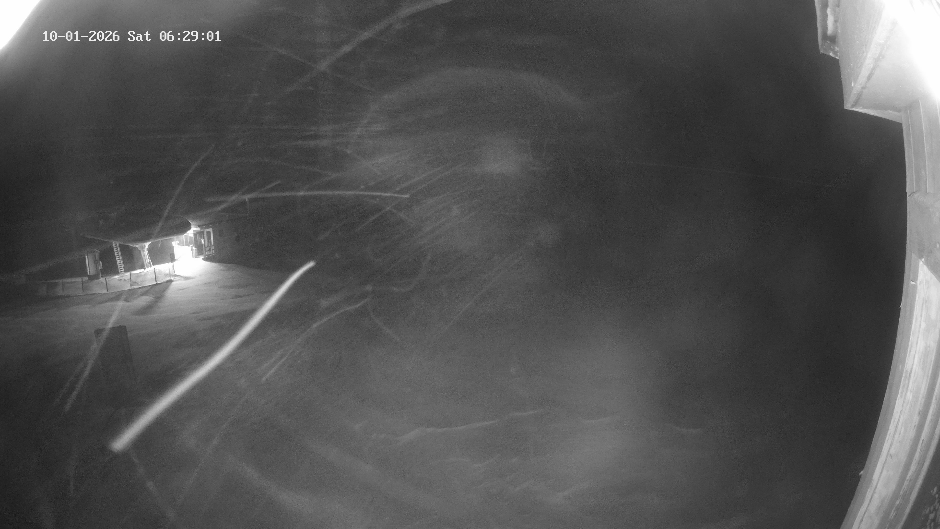 Archived image Webcam Upper Station of the Venetbahn in Landeck