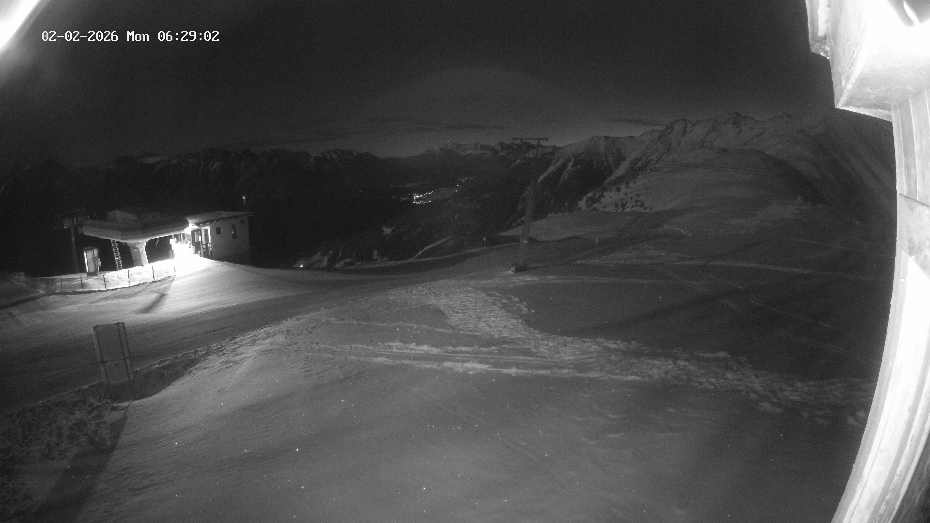 Archiv Foto Webcam Bergstation Venetbahn in Landeck