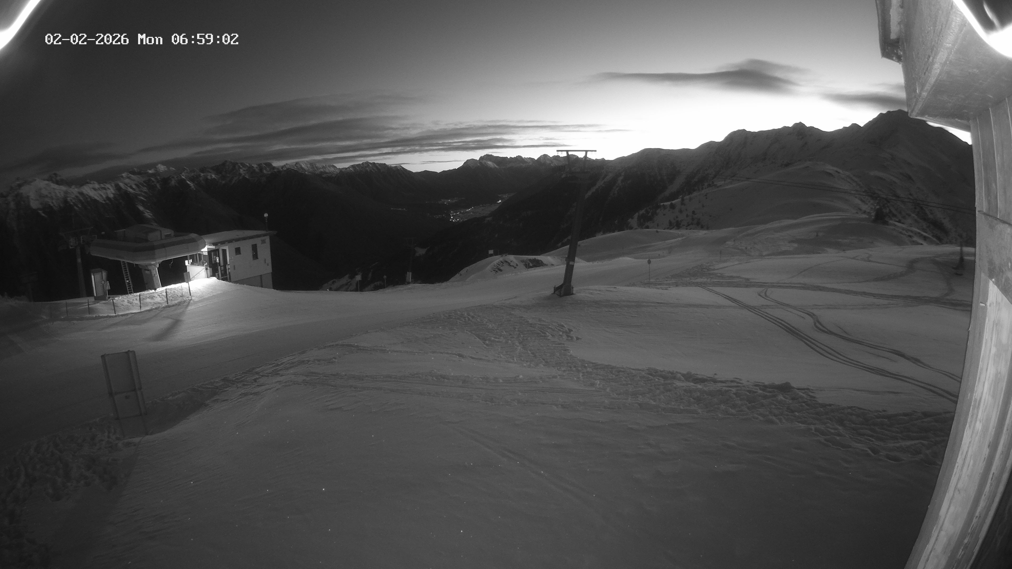 Archiv Foto Webcam Bergstation Venetbahn in Landeck