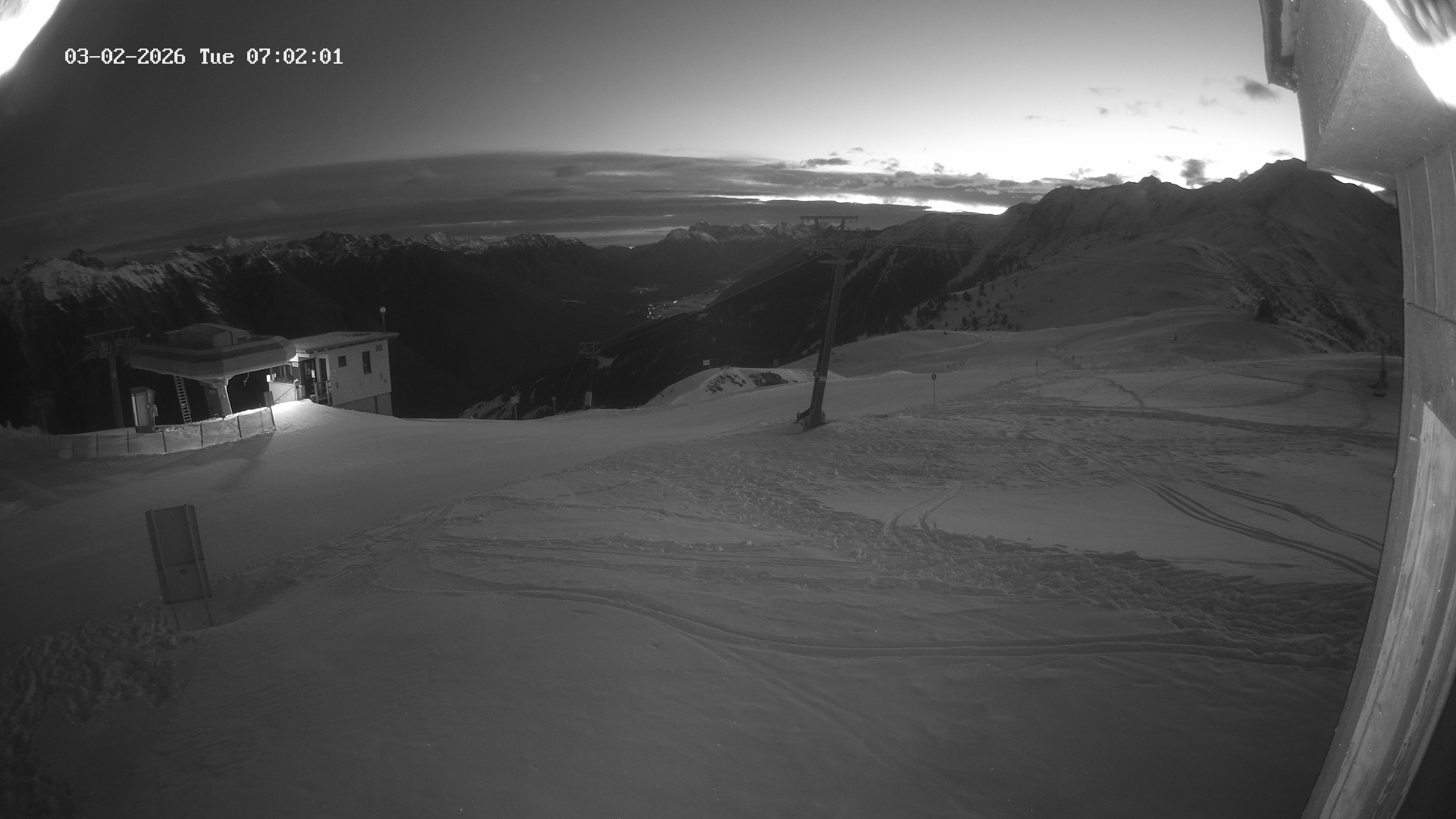 Archiv Foto Webcam Bergstation Venetbahn in Landeck