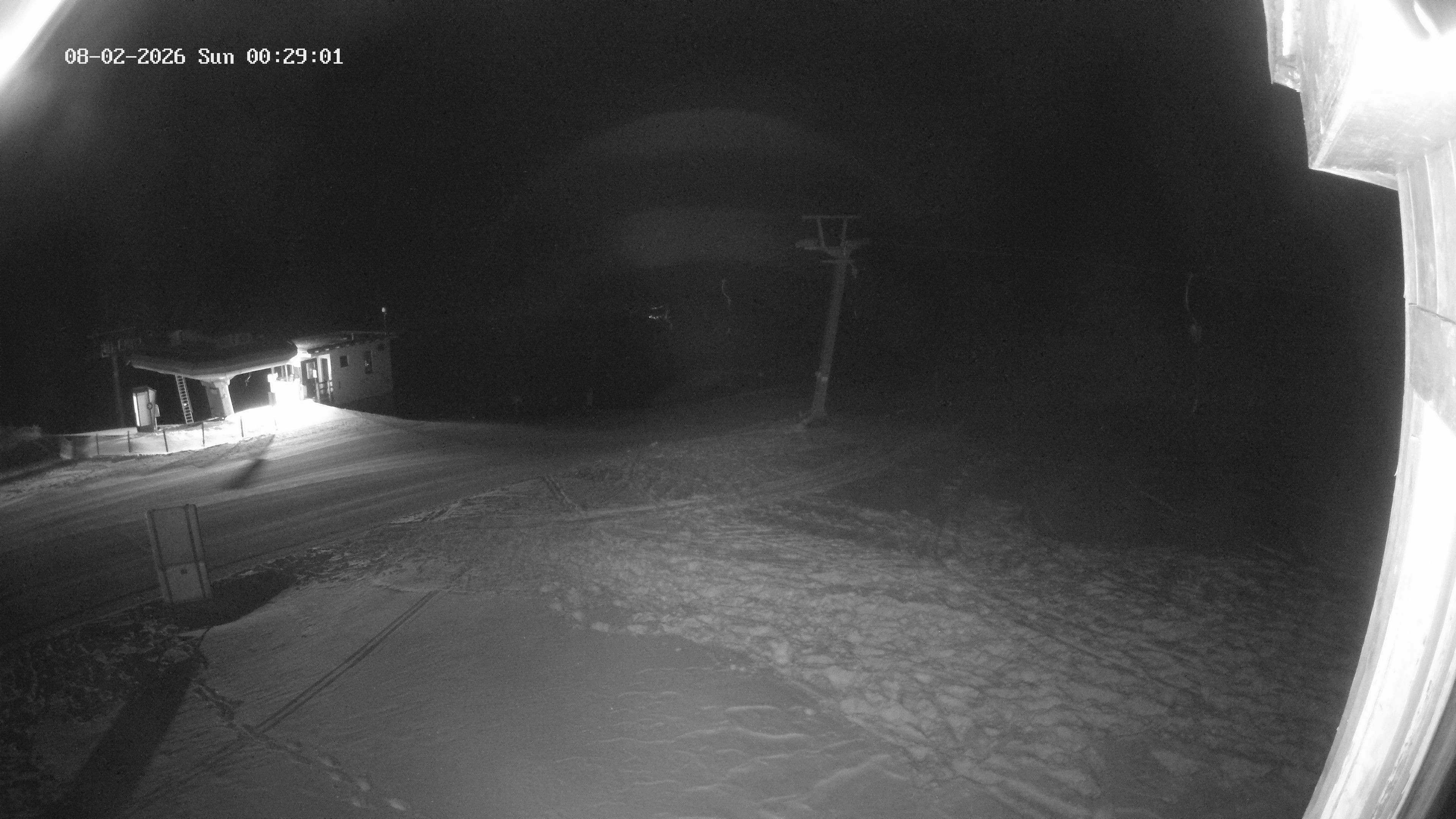 Archived image Webcam Upper Station of the Venetbahn in Landeck