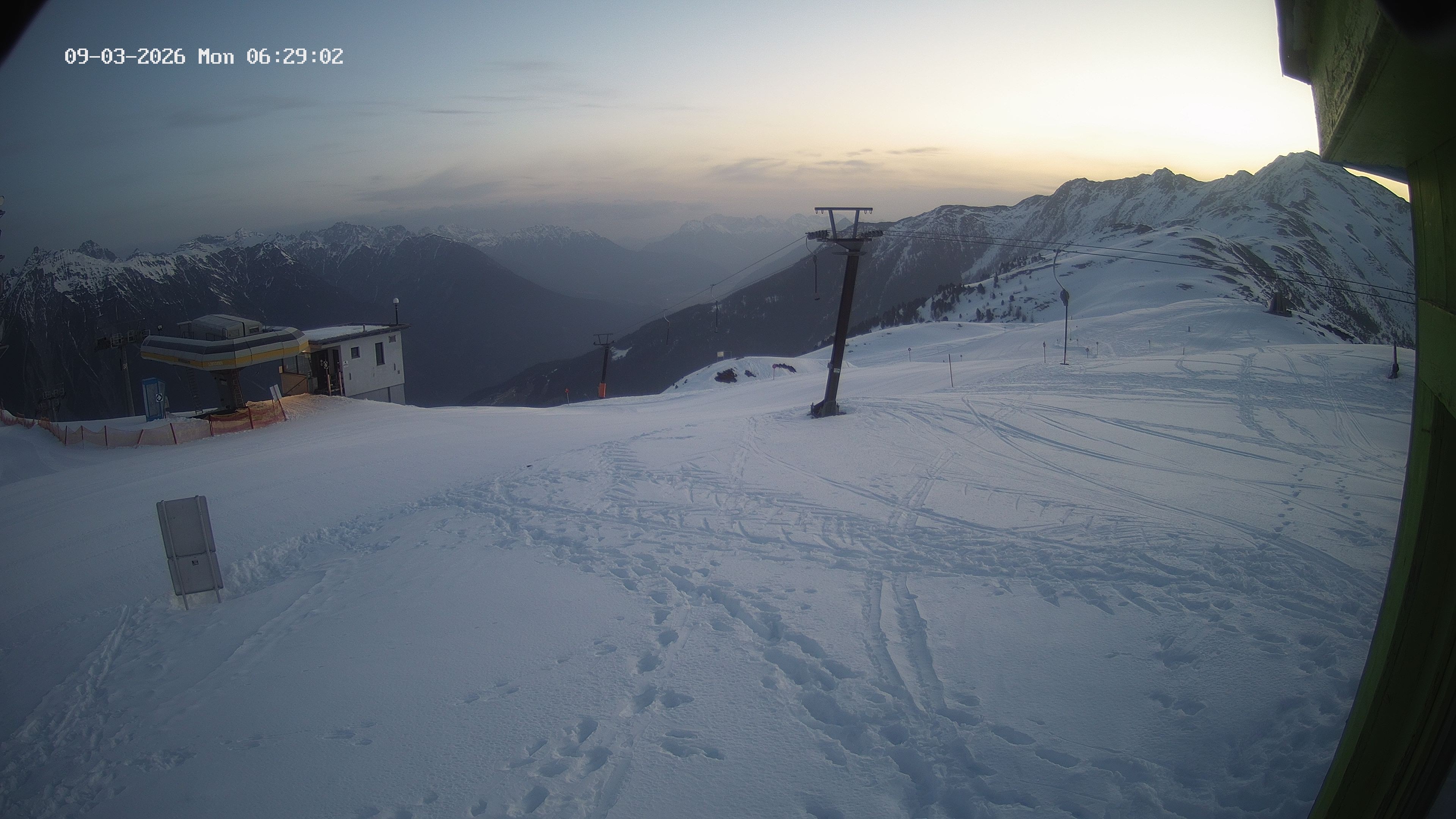 Archiv Foto Webcam Bergstation Venetbahn in Landeck