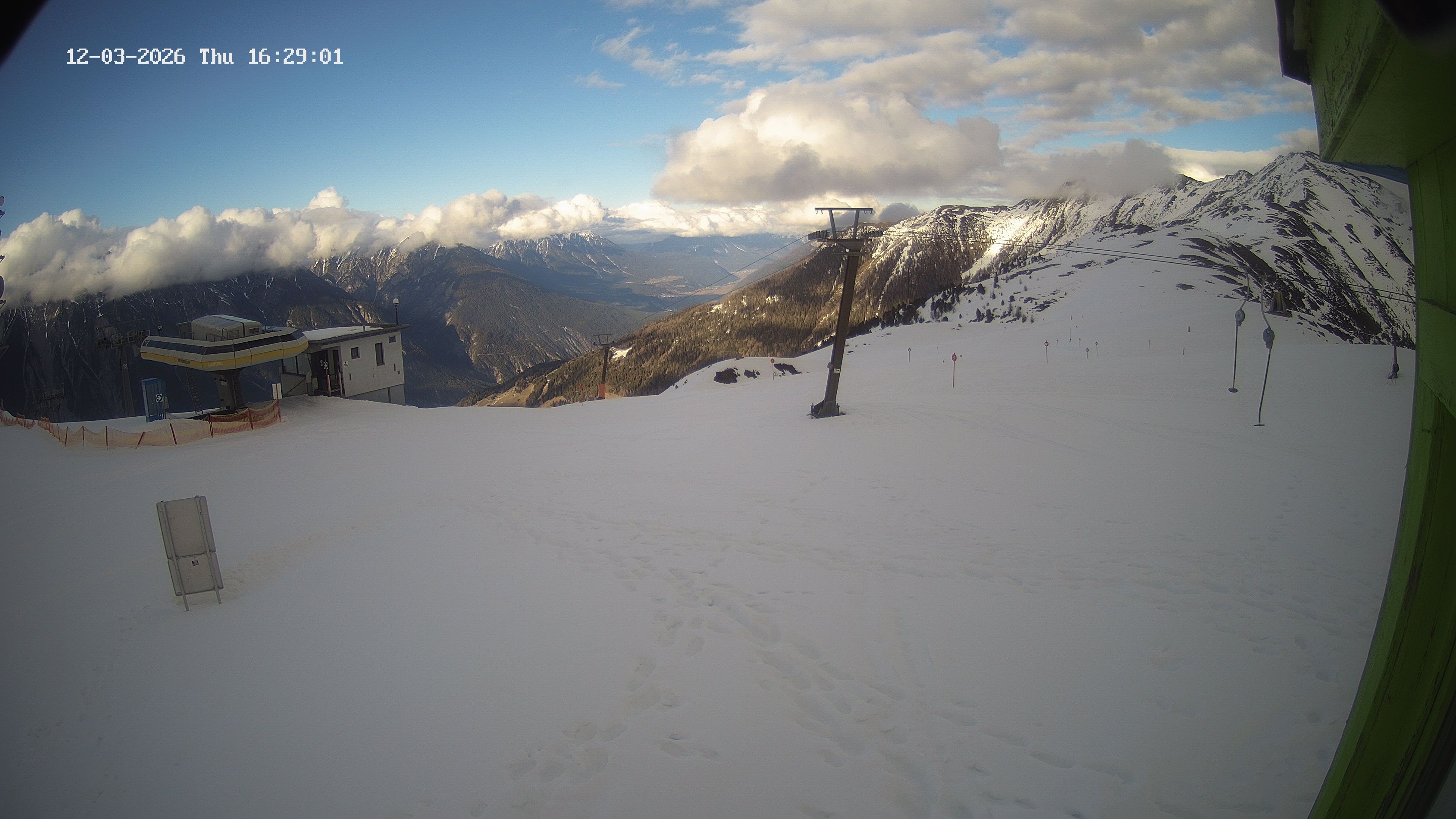 Archiv Foto Webcam Bergstation Venetbahn in Landeck