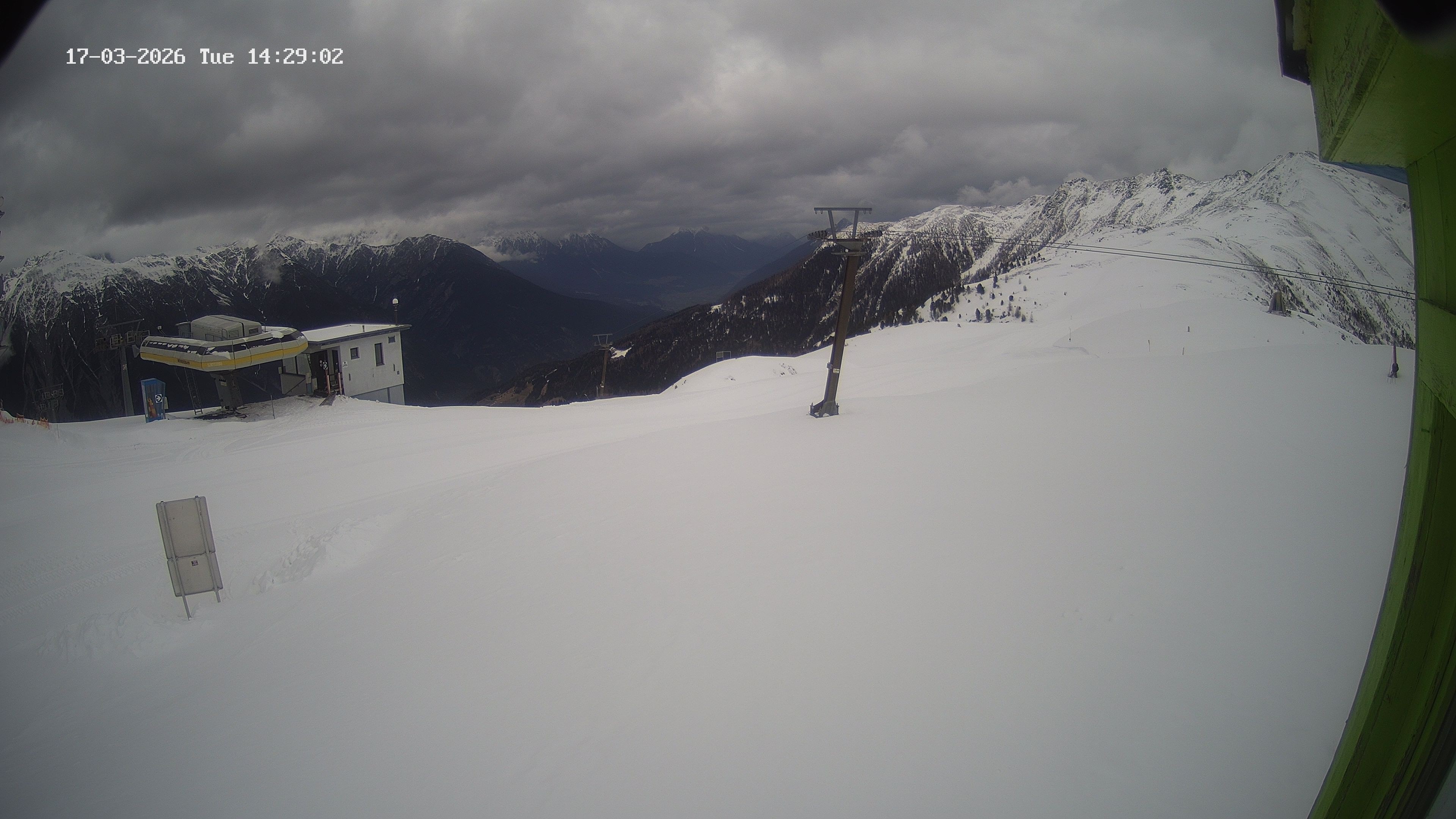 Archiv Foto Webcam Bergstation Venetbahn in Landeck