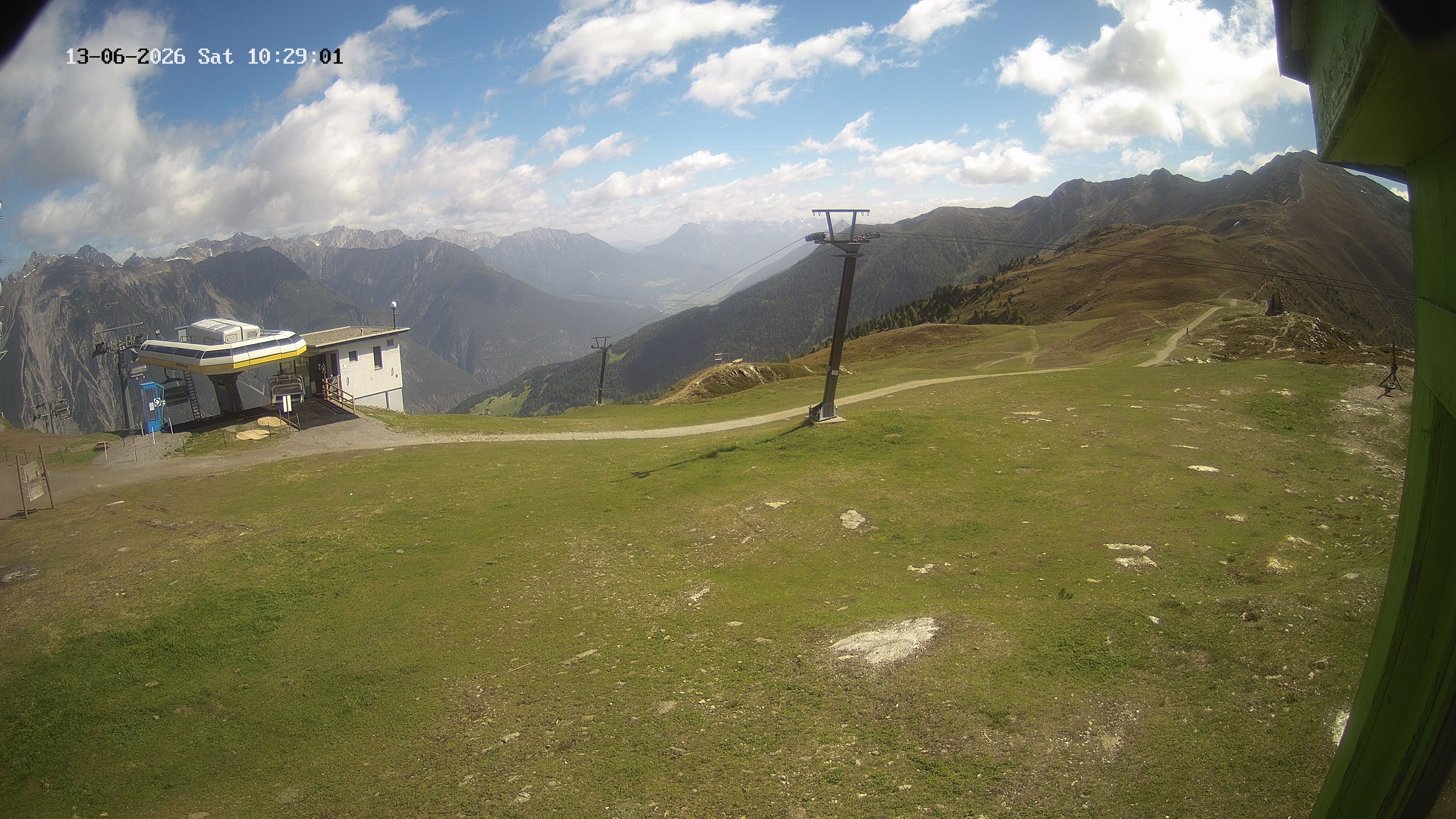 Archiv Foto Webcam Bergstation Venetbahn in Landeck
