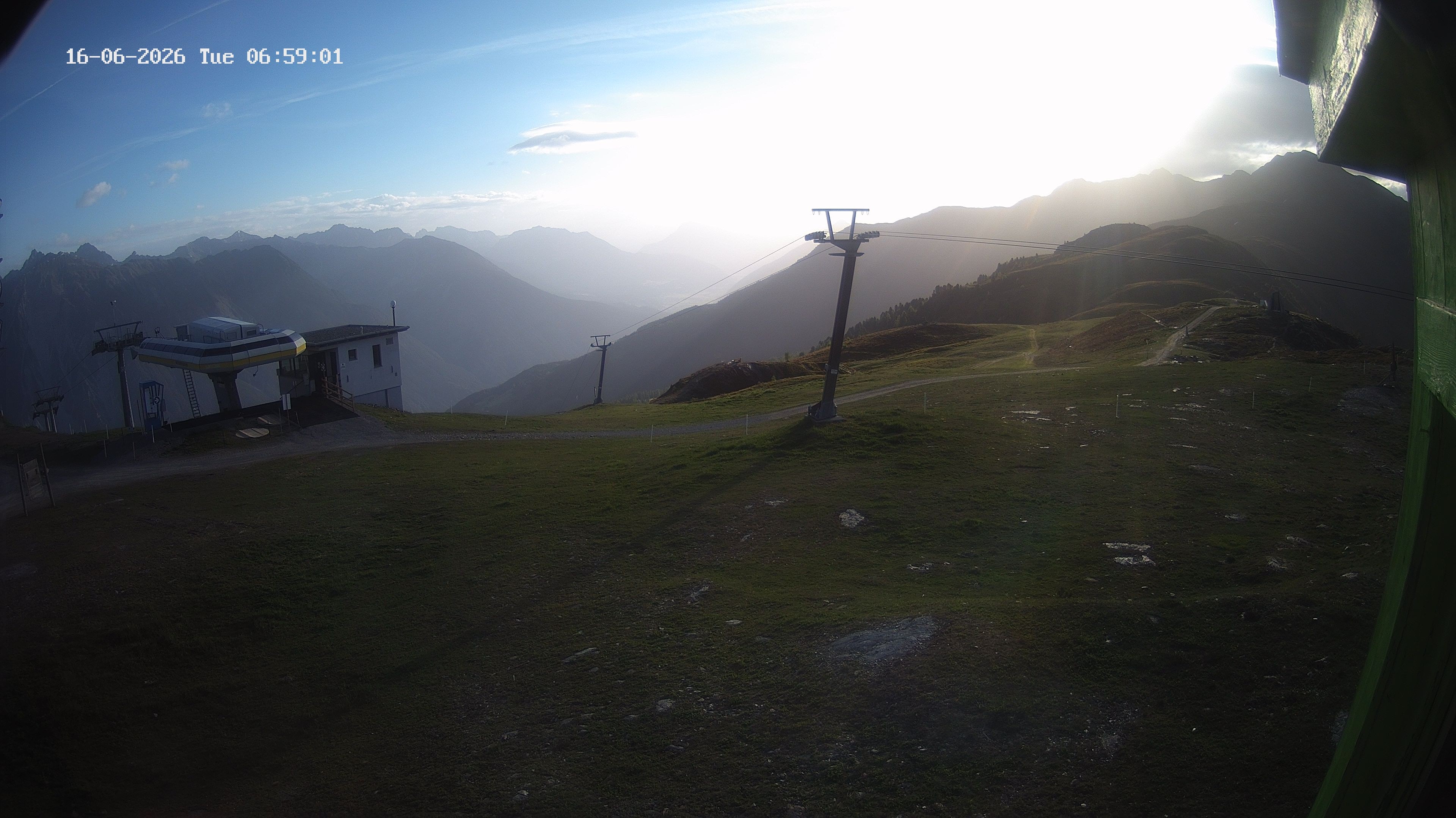 Archiv Foto Webcam Bergstation Venetbahn in Landeck