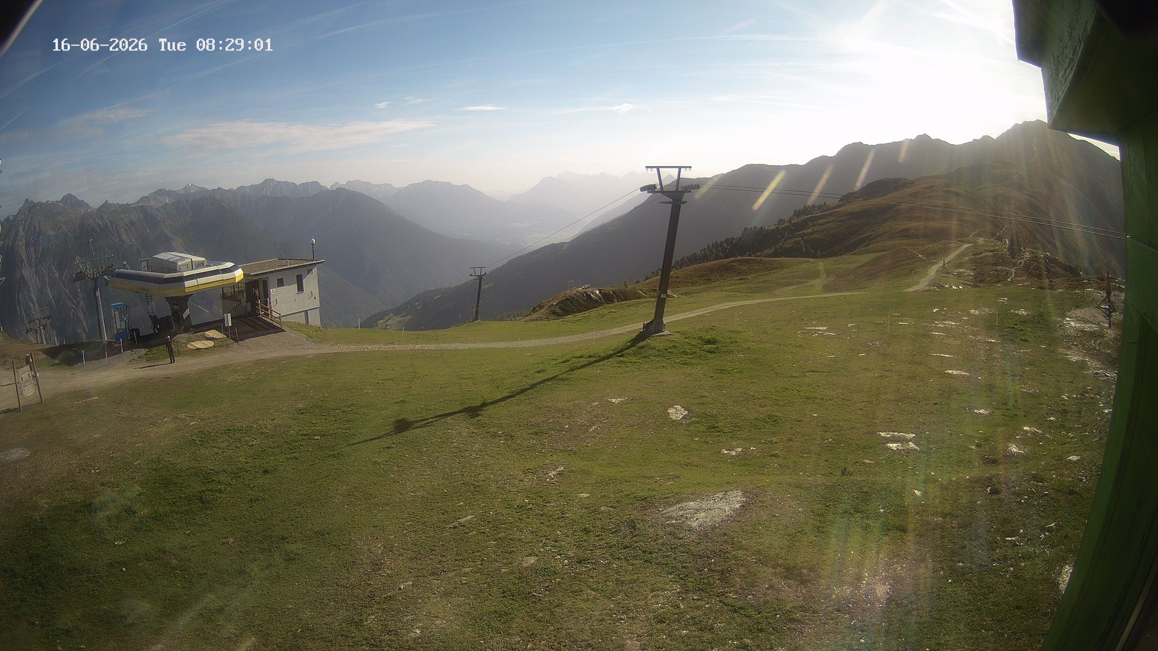 Archiv Foto Webcam Bergstation Venetbahn in Landeck