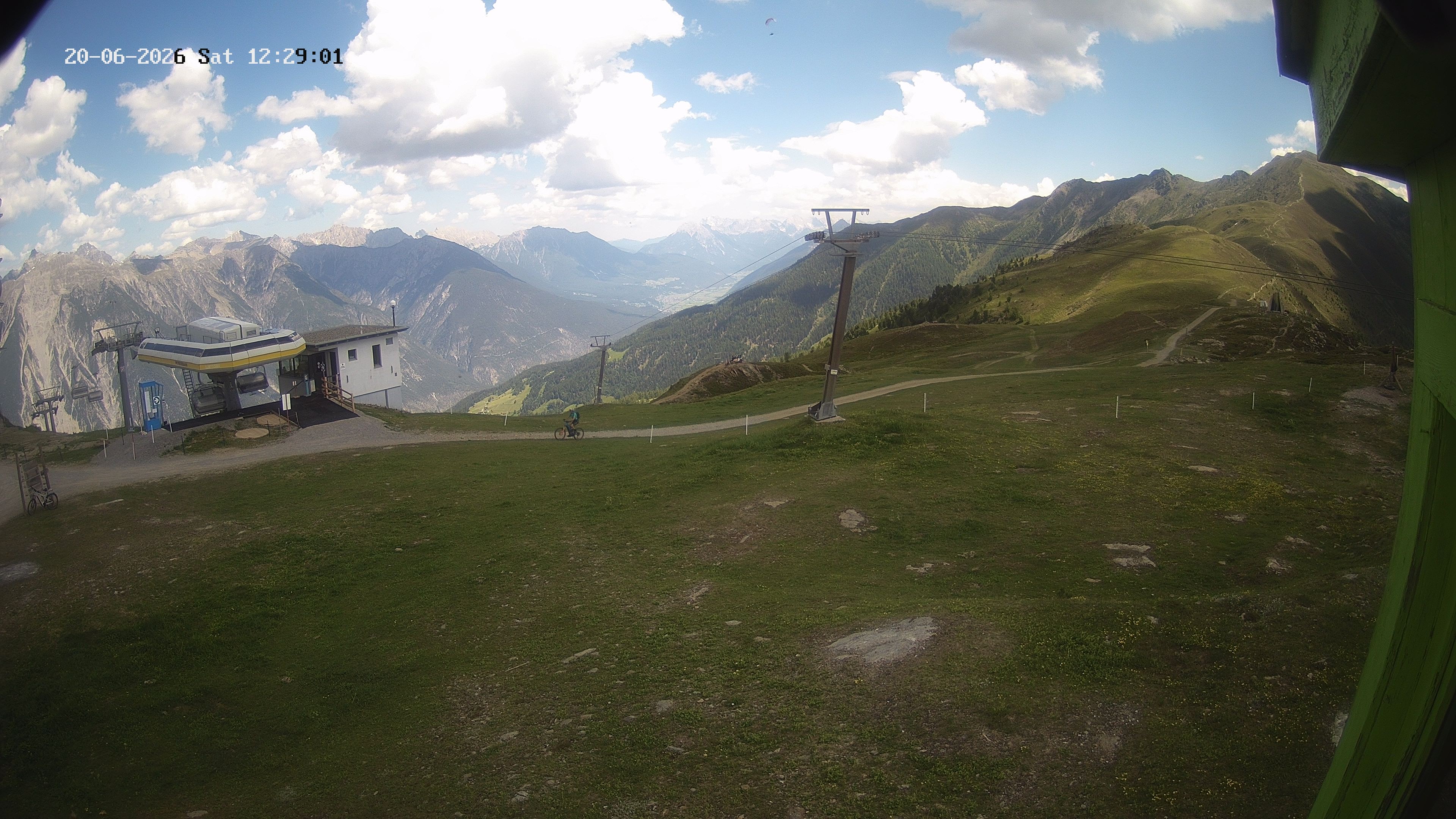Archiv Foto Webcam Bergstation Venetbahn in Landeck