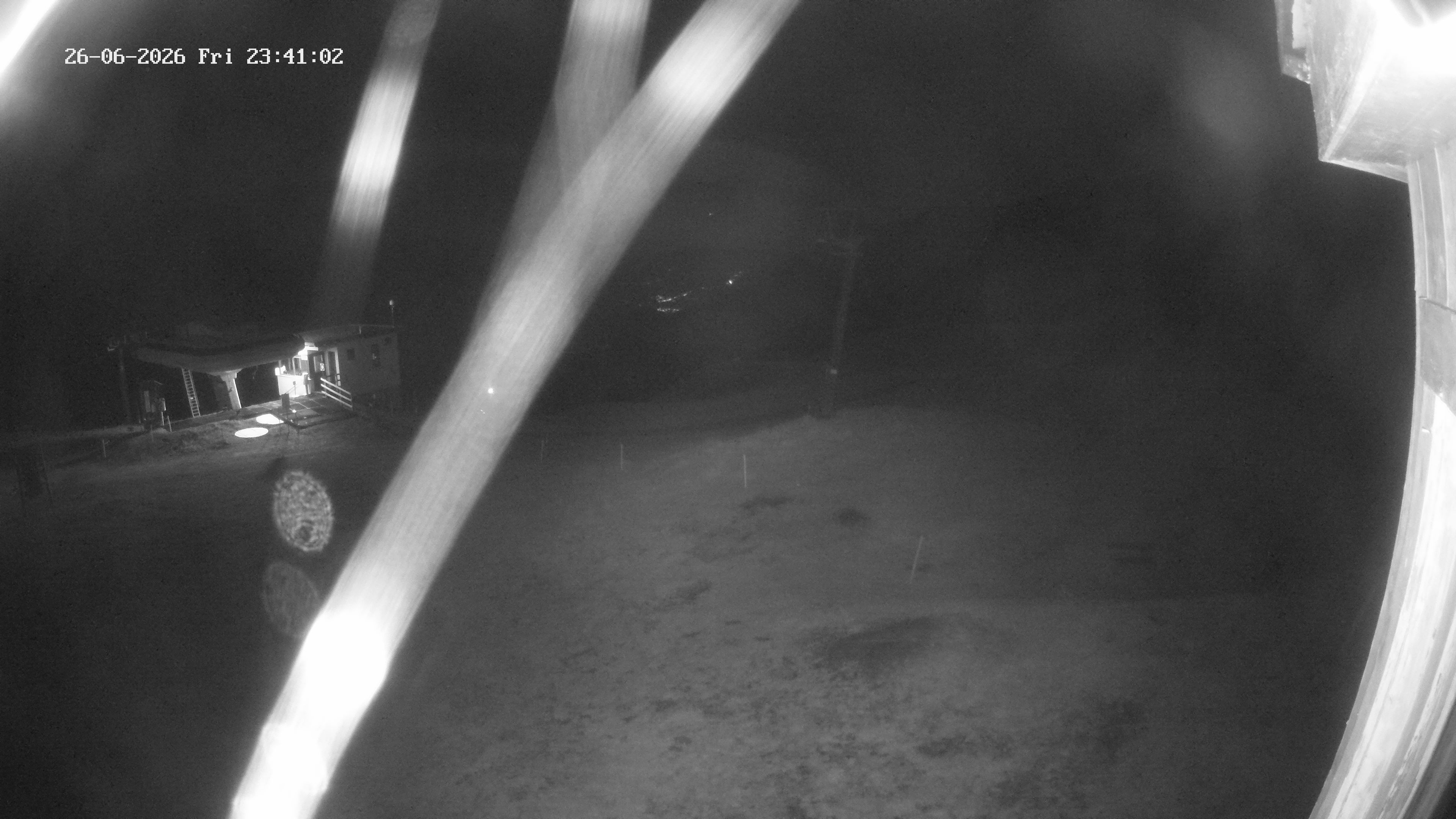 Archived image Webcam Upper Station of the Venetbahn in Landeck