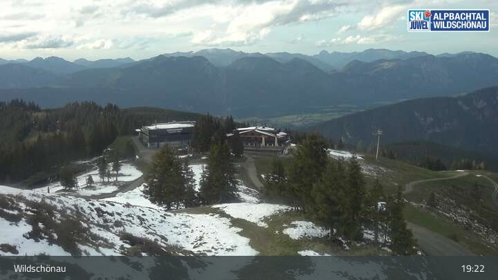 Archived image Webcam Ski and Hiking Area Schatzberg