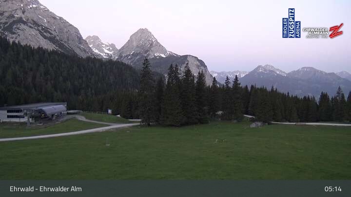 Archived image Webcam View of Ehrwalder Alm