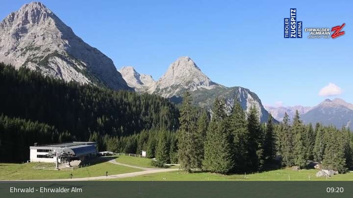 Archiv Foto Webcam Sicht auf das Kinderland an der Ehrwalder Alm