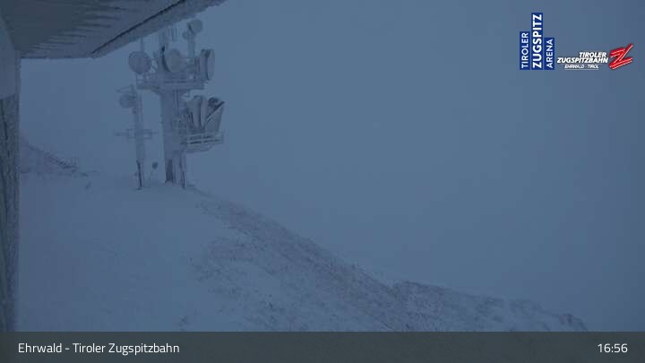 Archiv Foto Webcam Tiroler Zugspitzbahn: Bergstation