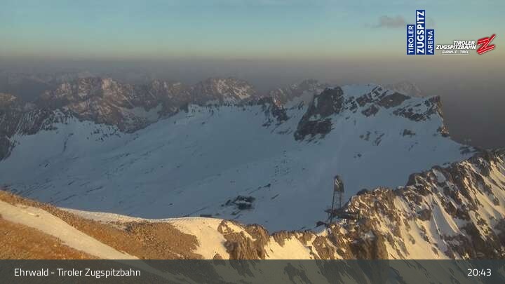 Archiv Foto Webcam Tiroler Zugspitzbahn: Bergstation