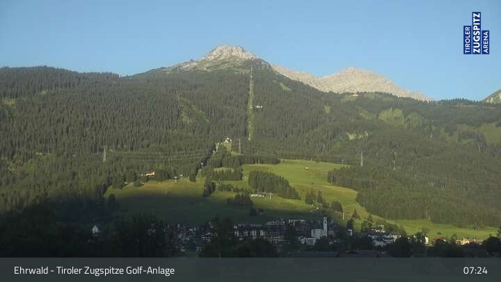 Archived image Webcam Golf Course in Ehrwald