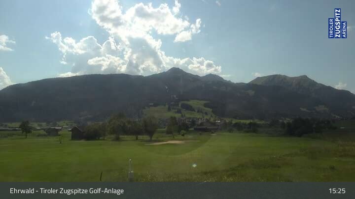 Archived image Webcam Golf Course in Ehrwald