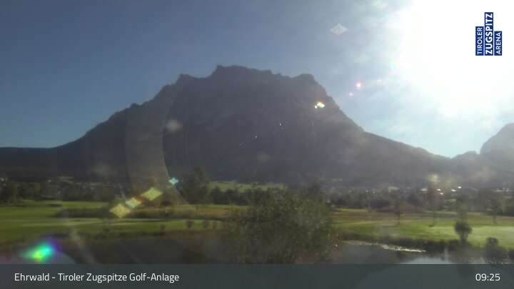 Archived image Webcam Golf Course in Ehrwald