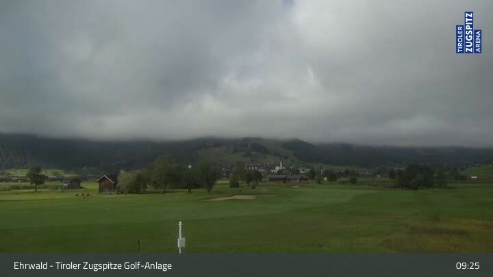 Archived image Webcam Golf Course in Ehrwald