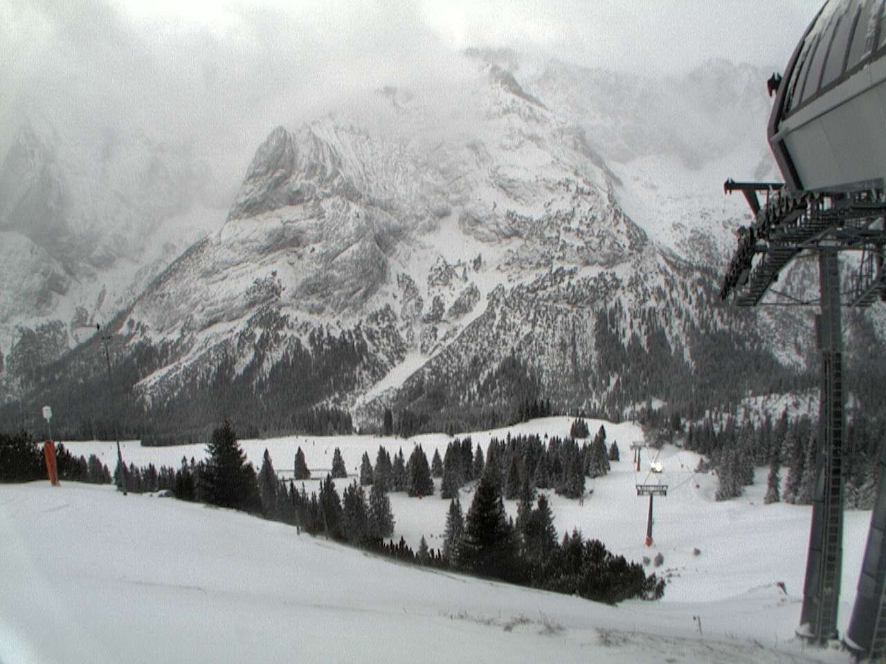 Archiv Foto Webcam Bergstation Sesselbahn Gaistal, Ehrwalder Alm
