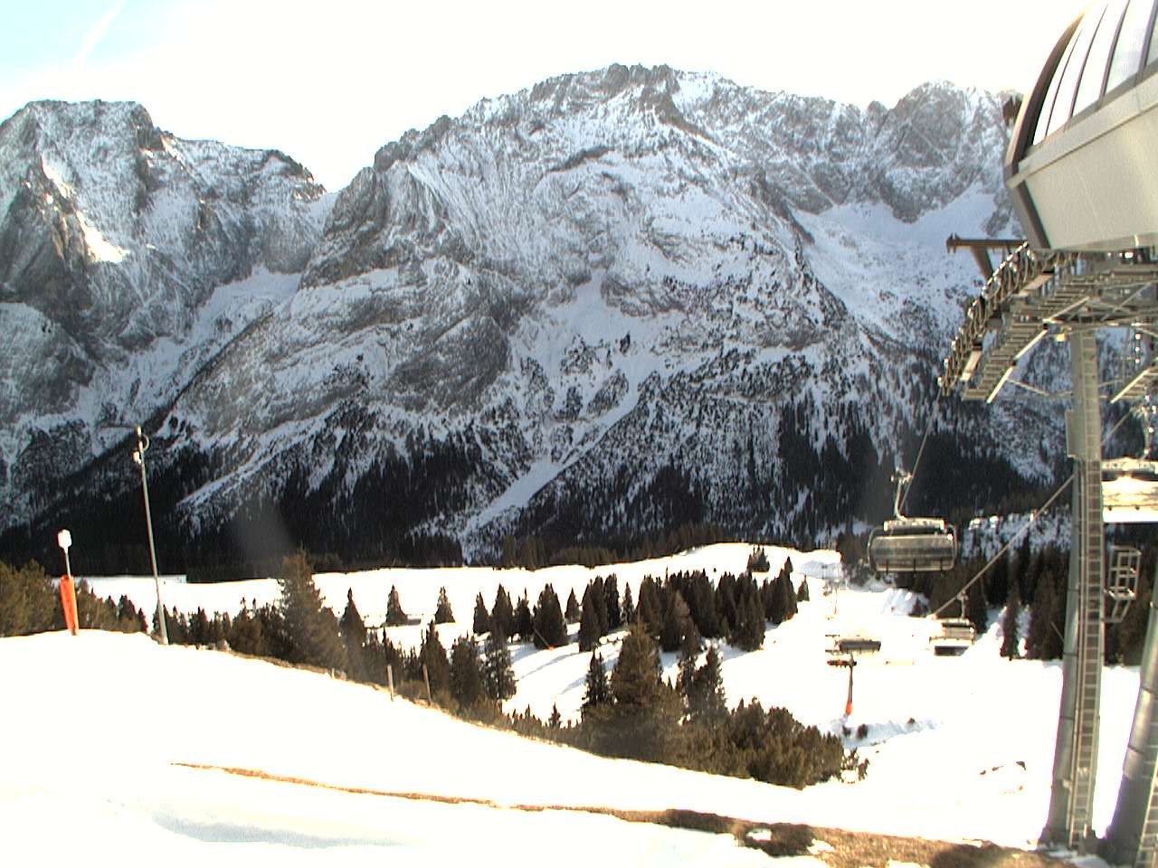 Archiv Foto Webcam Bergstation Sesselbahn Gaistal, Ehrwalder Alm