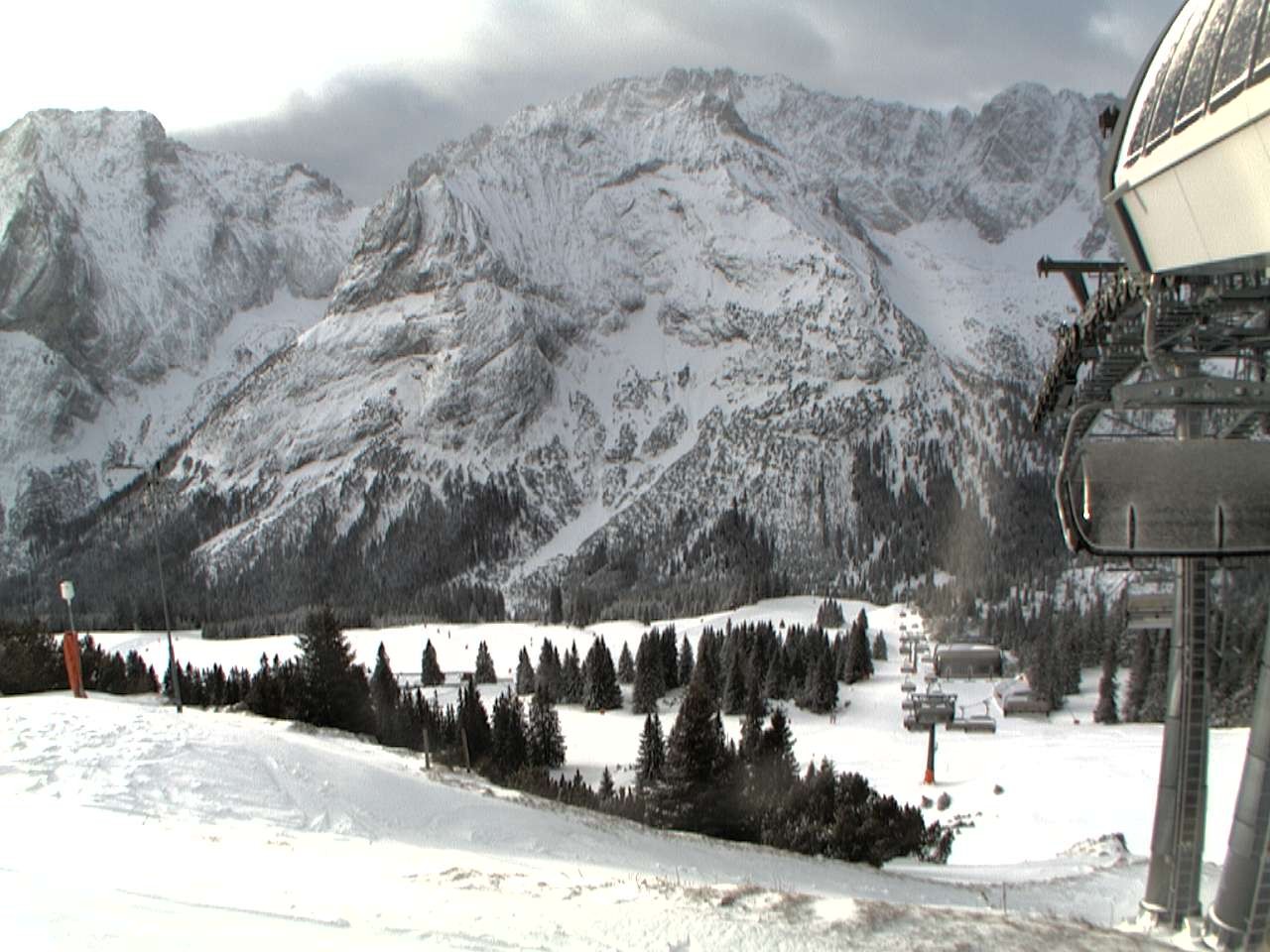 Archiv Foto Webcam Bergstation Sesselbahn Gaistal, Ehrwalder Alm