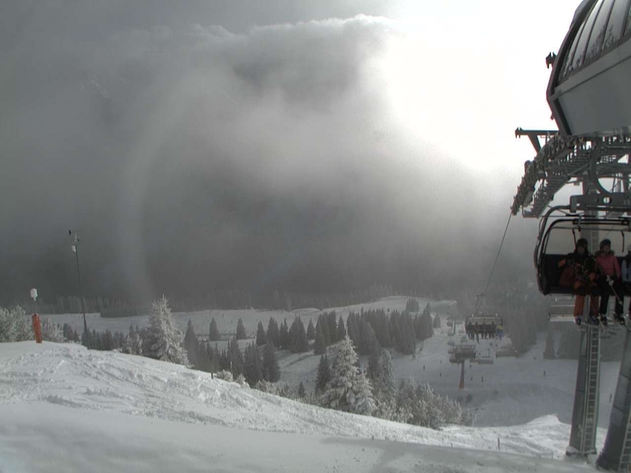 Archived image Webcam mountain station chairlift "Gaistal", "Ehrwalder Alm"