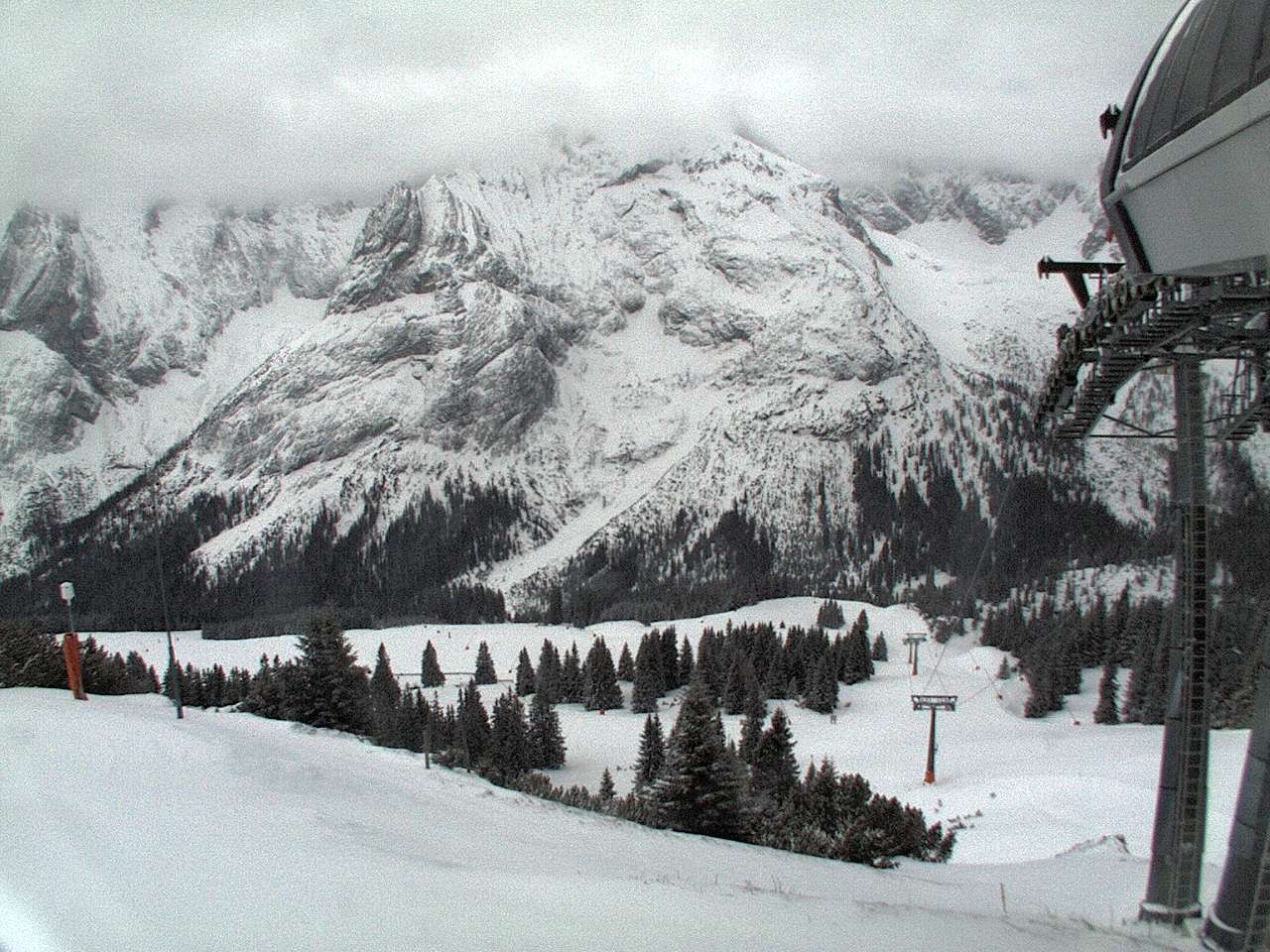 Archiv Foto Webcam Bergstation Sesselbahn Gaistal, Ehrwalder Alm