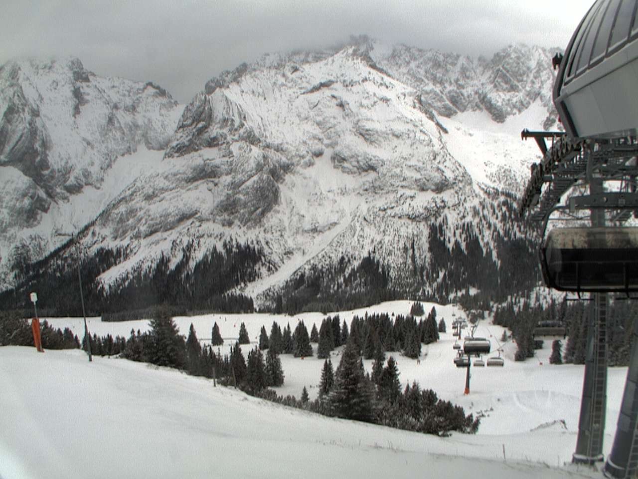 Archiv Foto Webcam Bergstation Sesselbahn Gaistal, Ehrwalder Alm