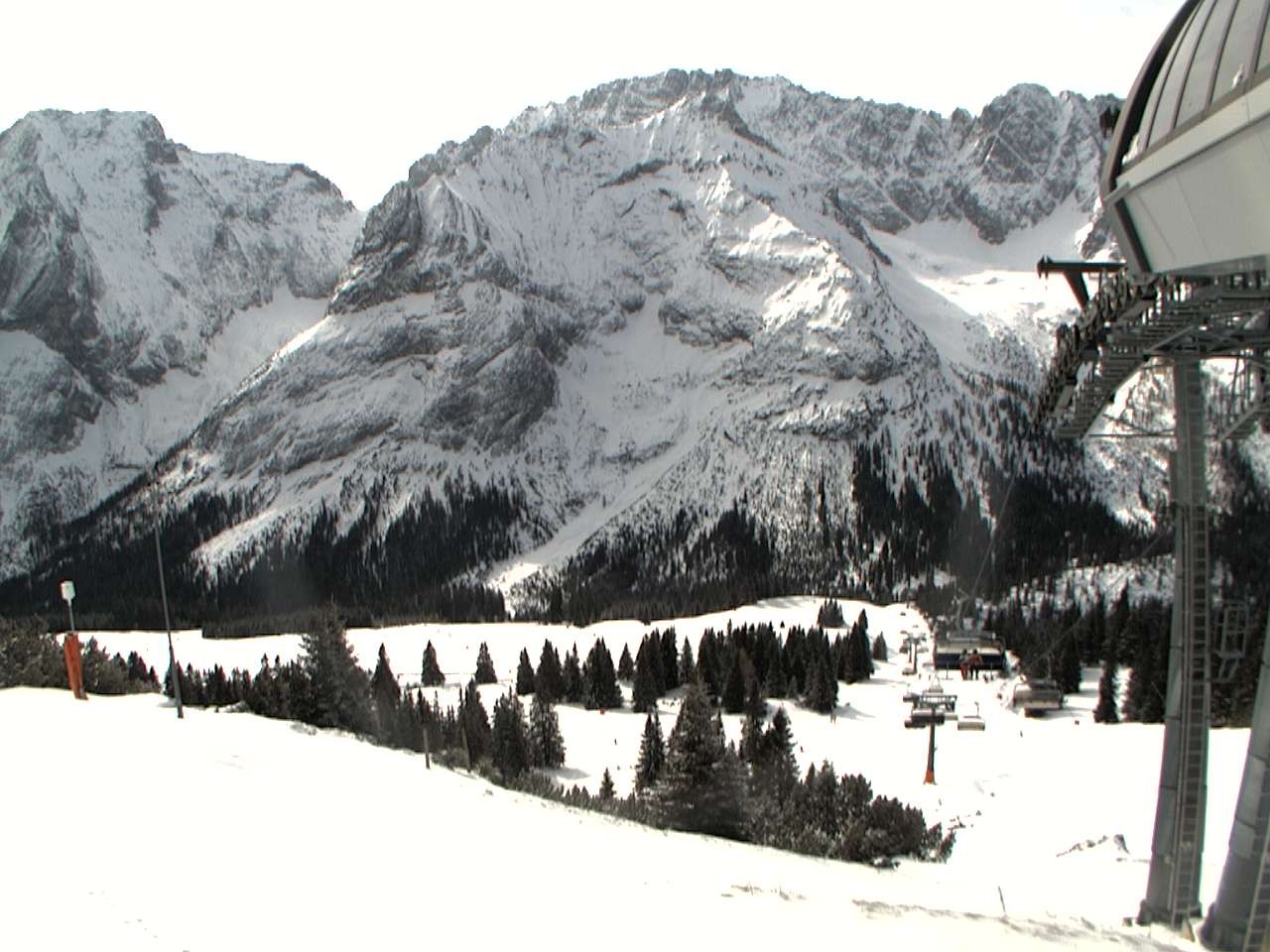 Archiv Foto Webcam Bergstation Sesselbahn Gaistal, Ehrwalder Alm