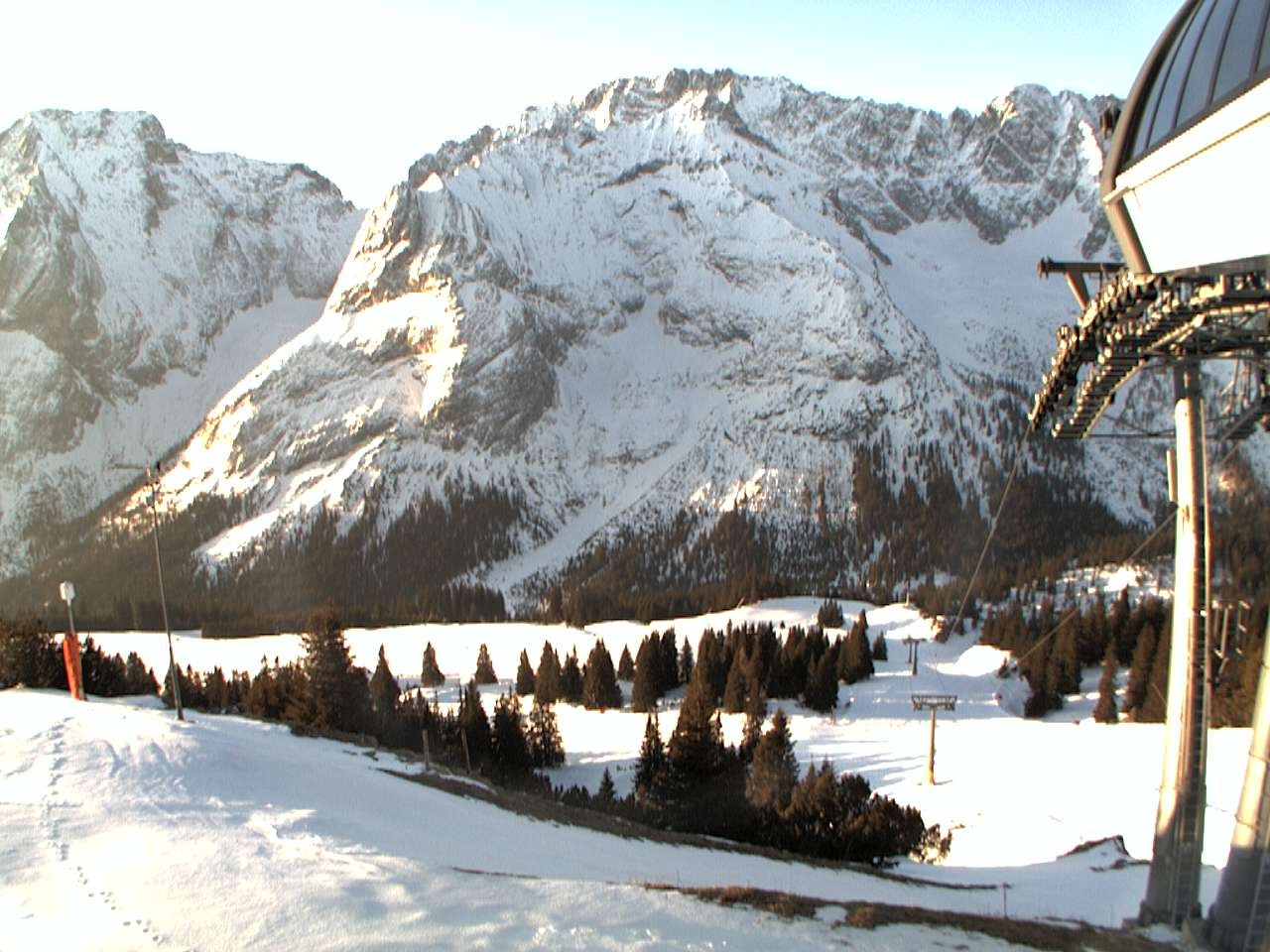 Archiv Foto Webcam Bergstation Sesselbahn Gaistal, Ehrwalder Alm