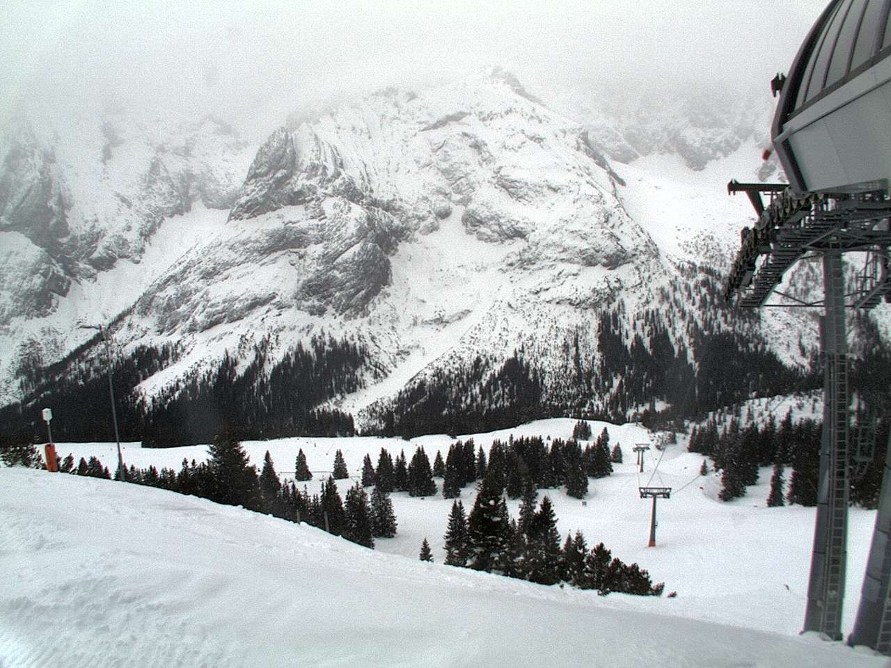 Archiv Foto Webcam Bergstation Sesselbahn Gaistal, Ehrwalder Alm