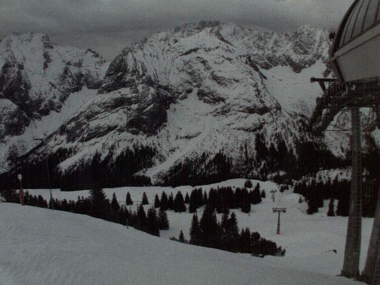 Archiv Foto Webcam Bergstation Sesselbahn Gaistal, Ehrwalder Alm