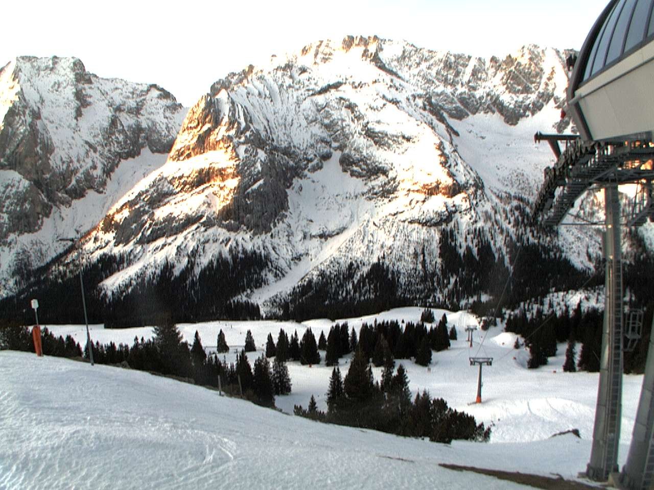 Archiv Foto Webcam Bergstation Sesselbahn Gaistal, Ehrwalder Alm