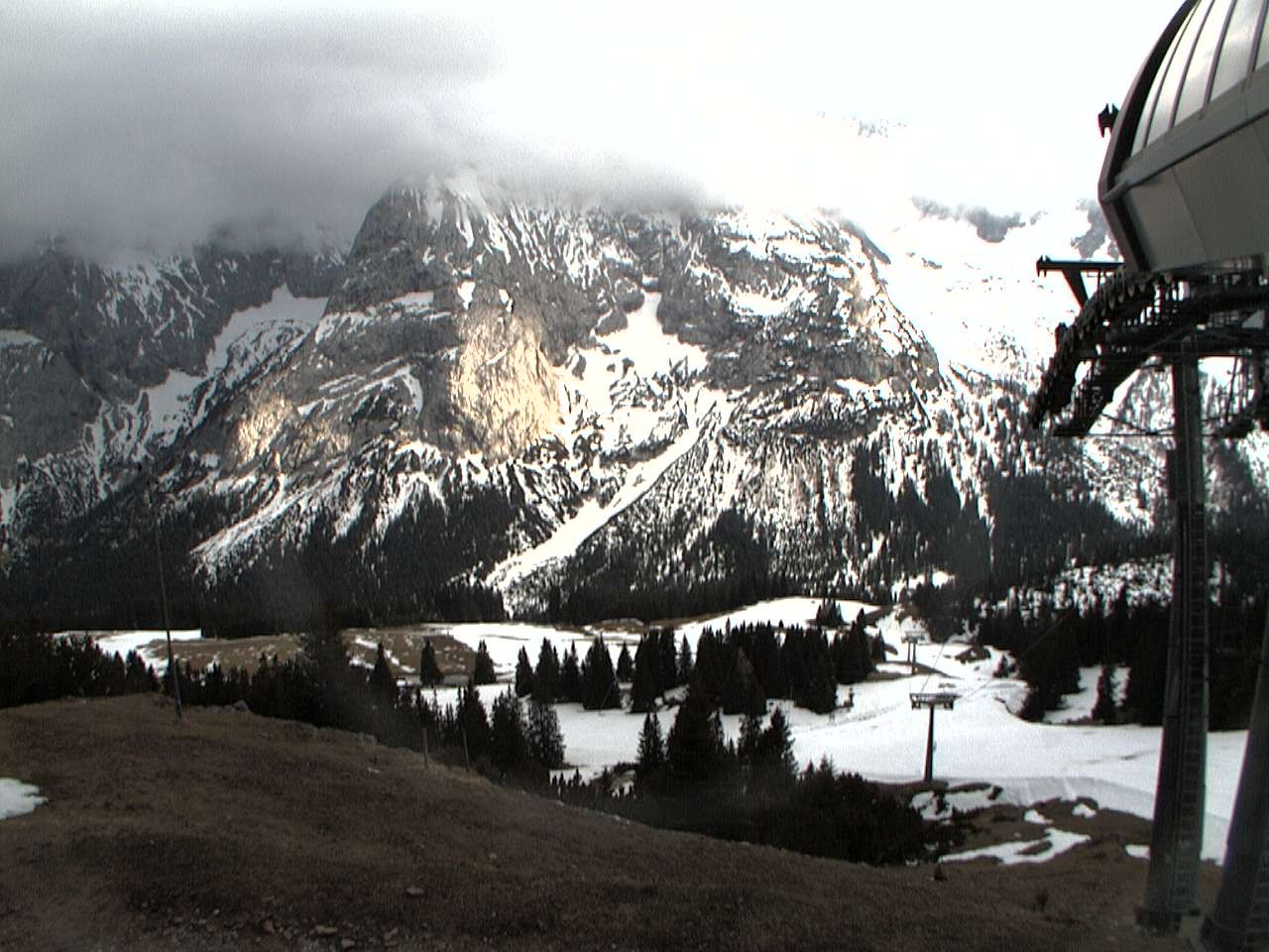 Archiv Foto Webcam Bergstation Sesselbahn Gaistal, Ehrwalder Alm