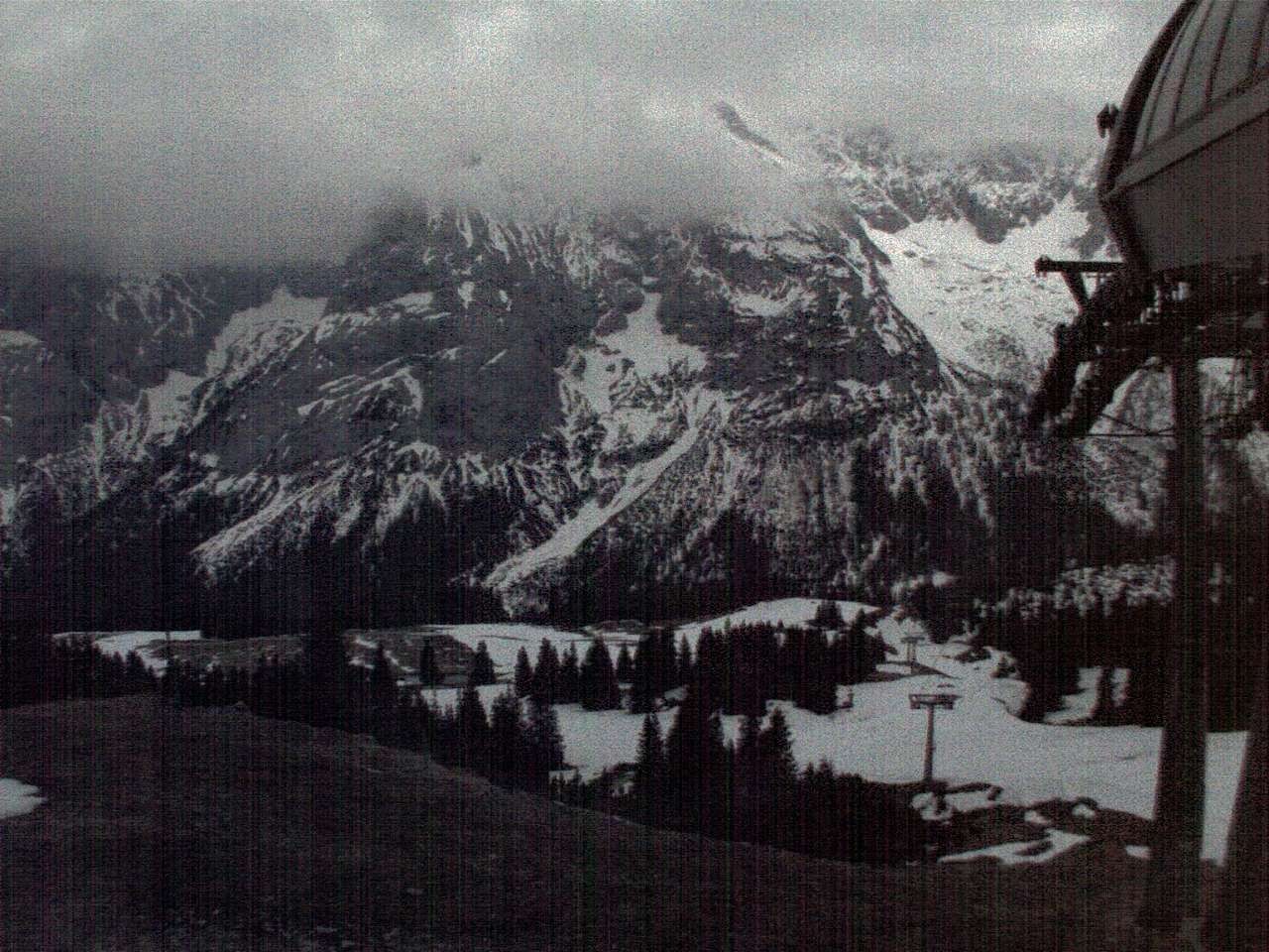 Archiv Foto Webcam Bergstation Sesselbahn Gaistal, Ehrwalder Alm