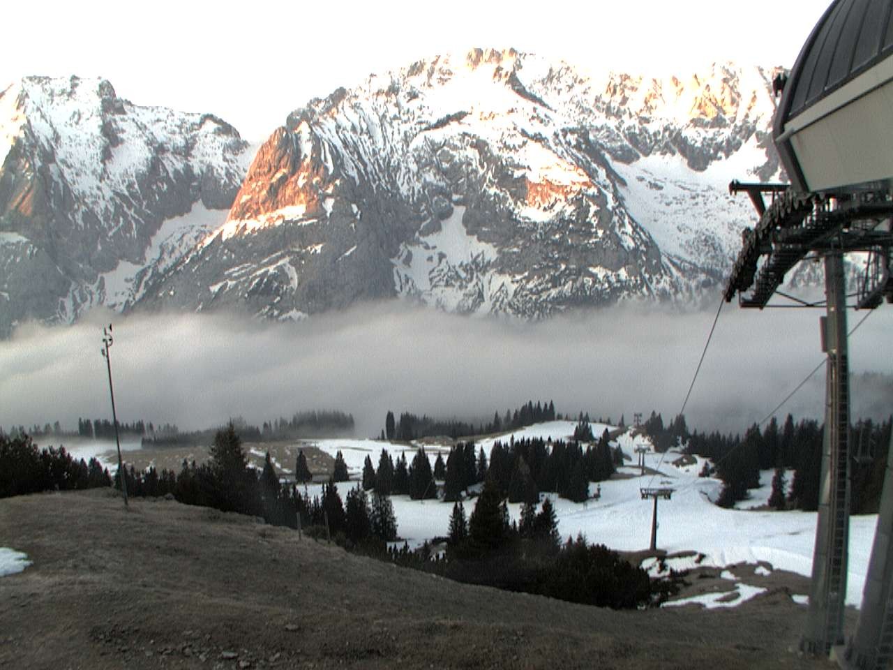 Archiv Foto Webcam Bergstation Sesselbahn Gaistal, Ehrwalder Alm